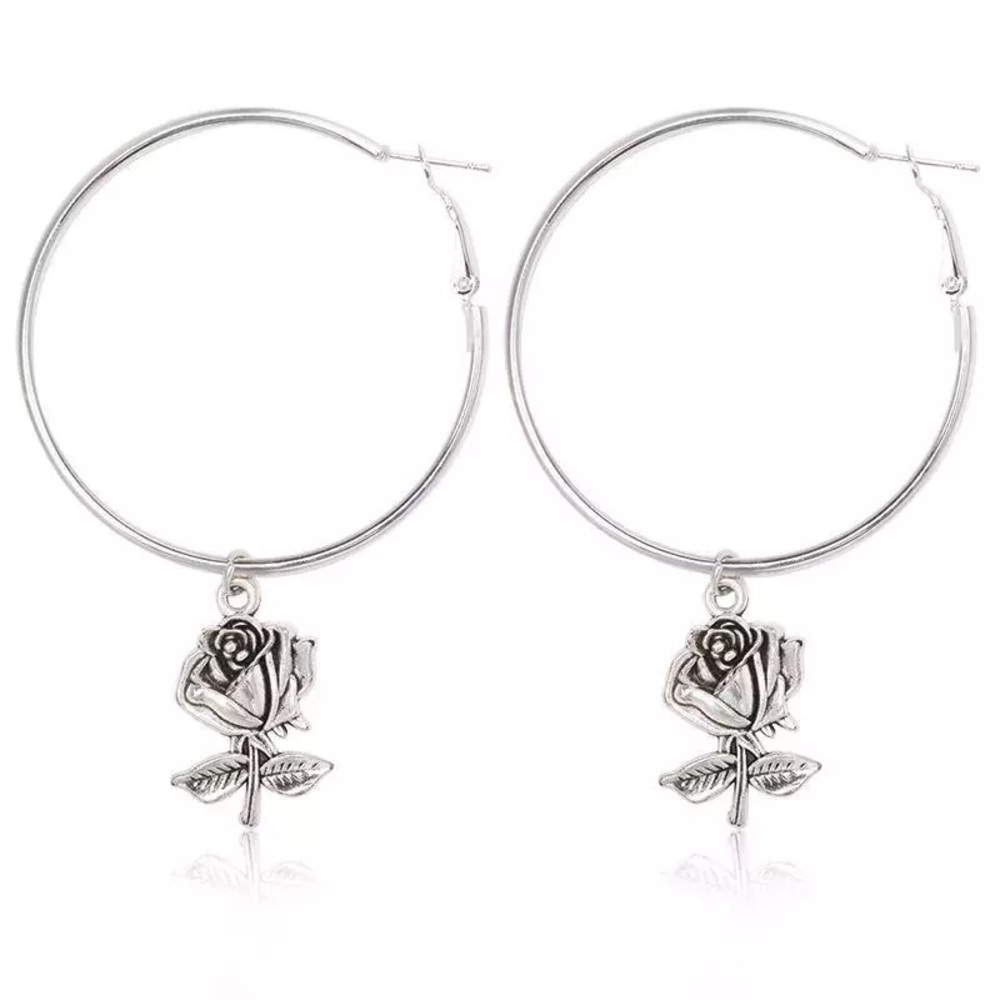 💙🦋 Rose hoop earrings 3 for $12